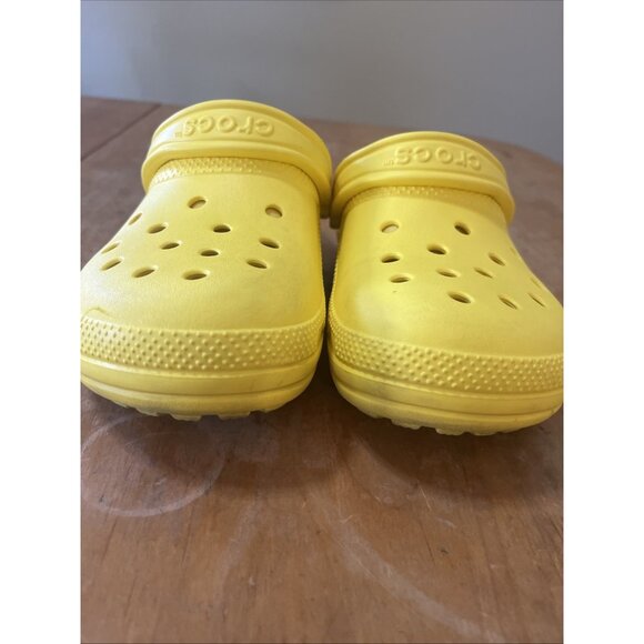 Crocs Classic Lined Clogs Unisex Size M6 W8 Yellow Sandals Comfy Festival - Picture 2 of 16